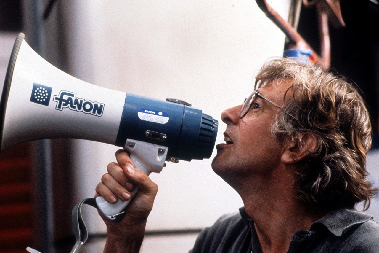 1554907240 tor paul verhoeven on the set of total recall   photo by tristar pictures getty images