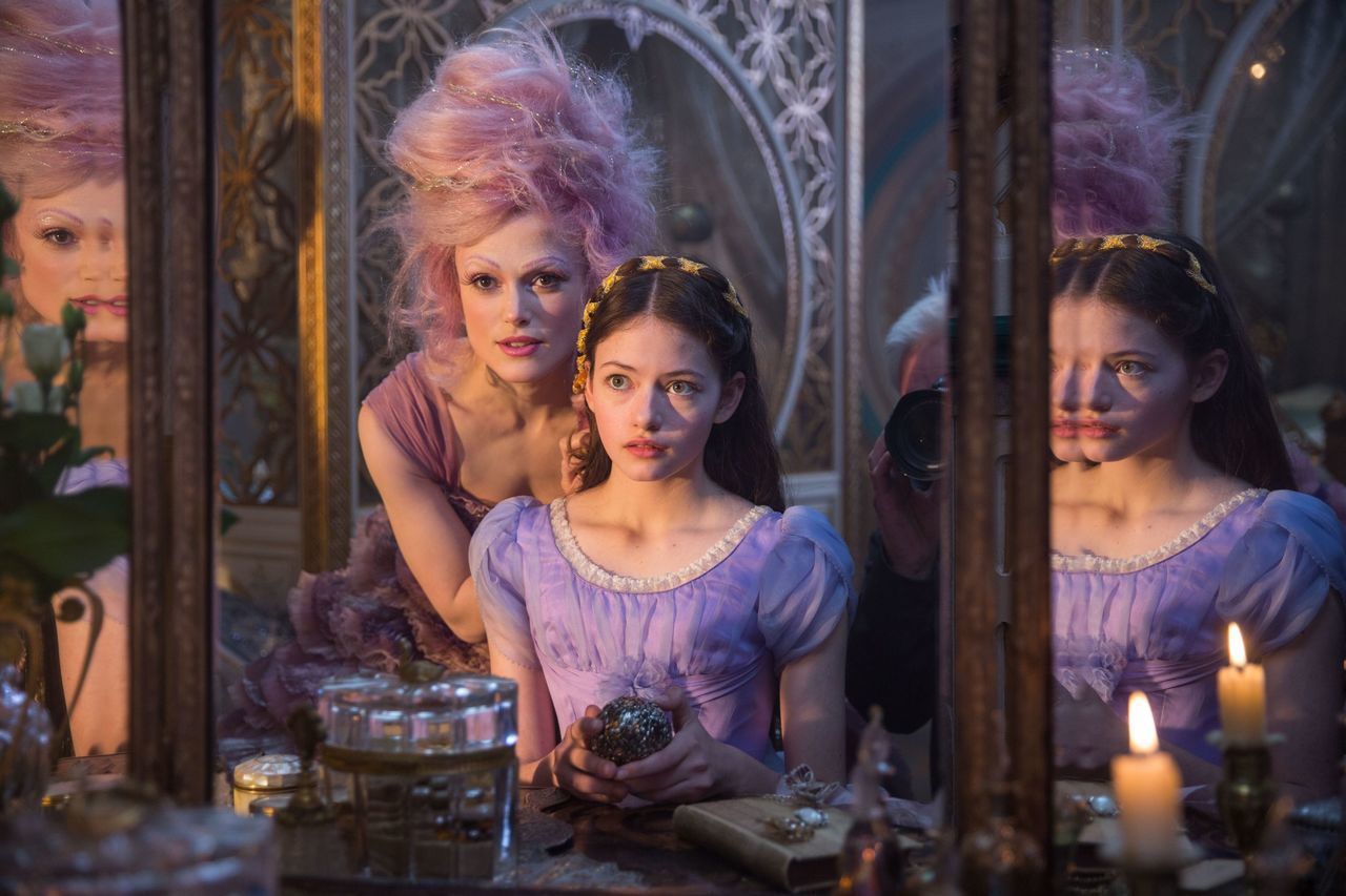 1591789186 33 mackenzie foy and keira knightley in the nutcracker and the four realms