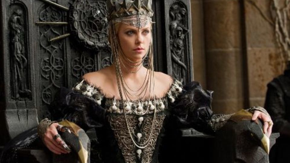 1616053102 56 snow white and the huntsman