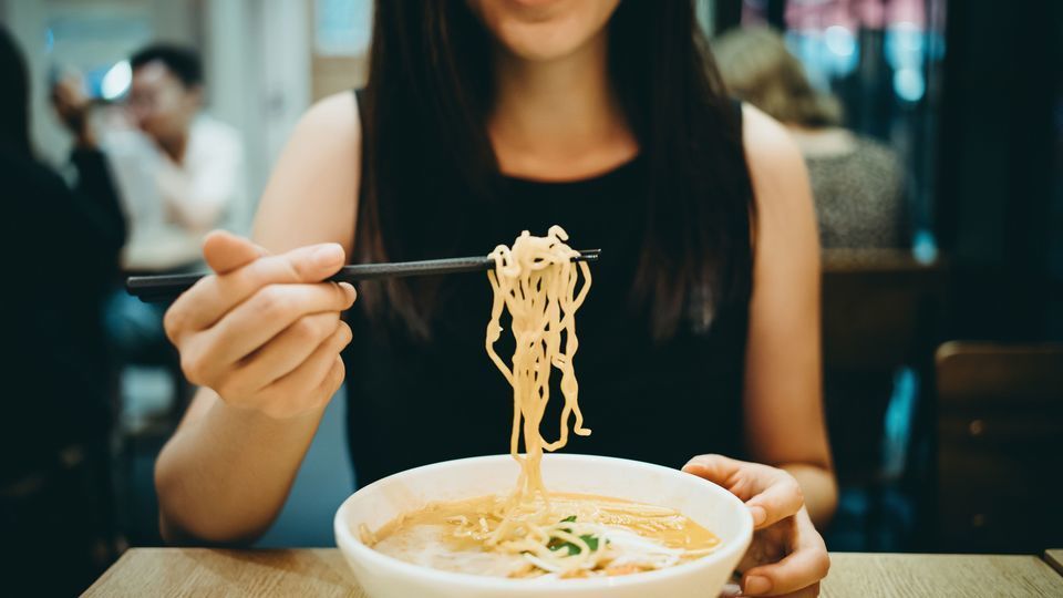 1633008211 56 chopsticks noodles  1 